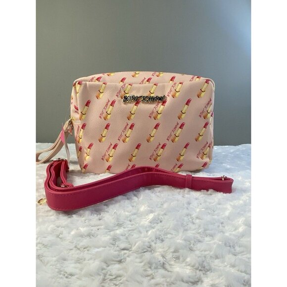 Betsey Johnson Oversized Weekend Cosmetic Bag Detachable Shoulder Strap TBJ-0171 - Picture 1 of 14